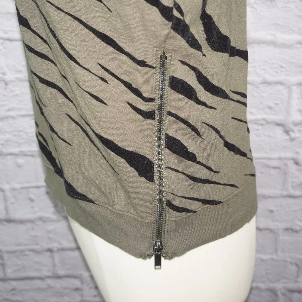 Rails Marlo Olive Flocked Tiger Sweatshirt - Picture 3 of 11